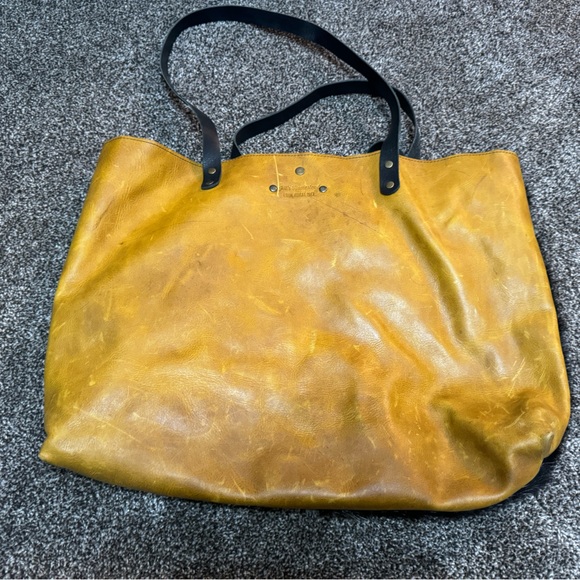 Jill’s homestead weekender bag. - Picture 3 of 3